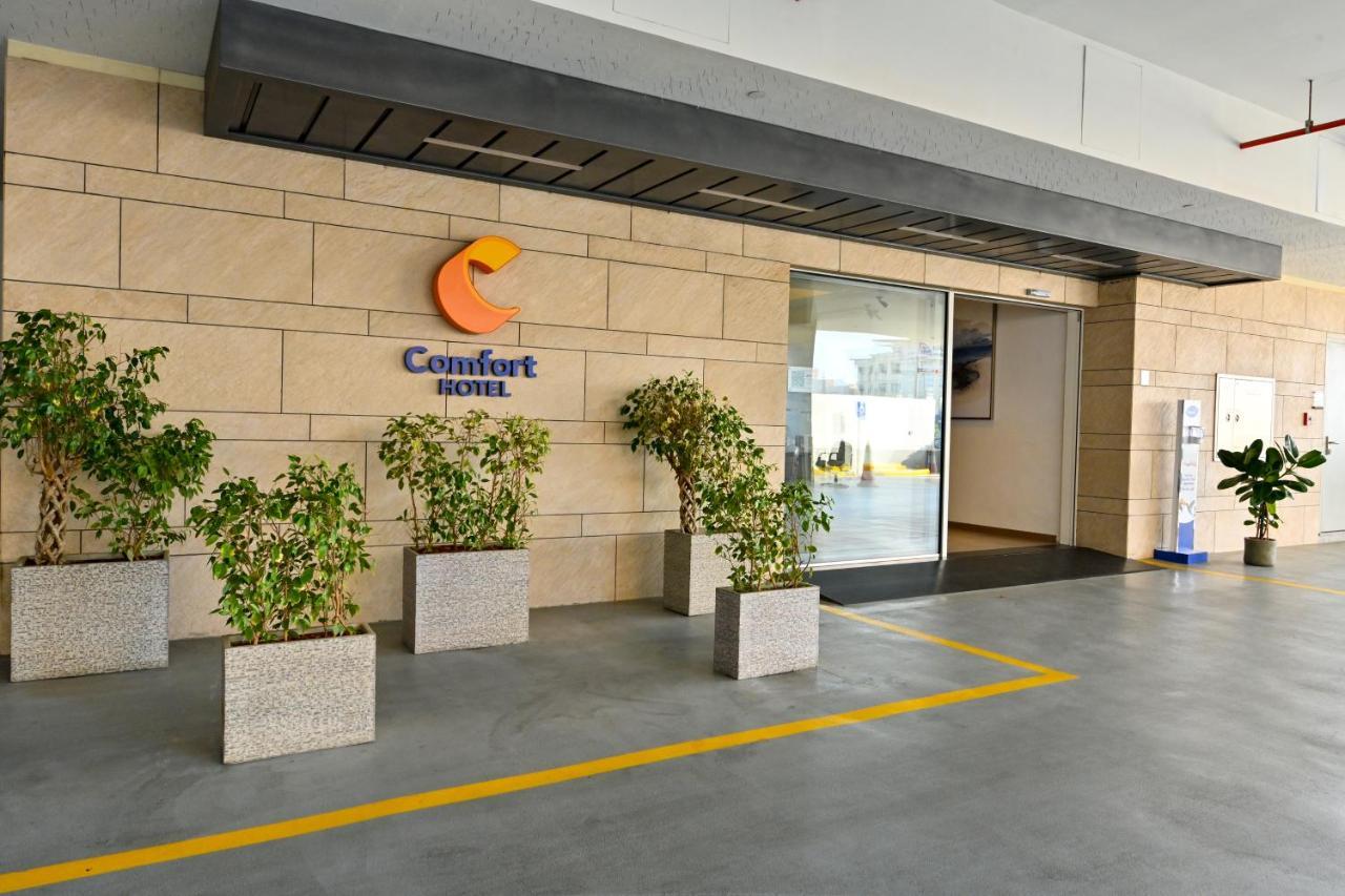 Comfort Hotel Jeddah King Road Buitenkant foto