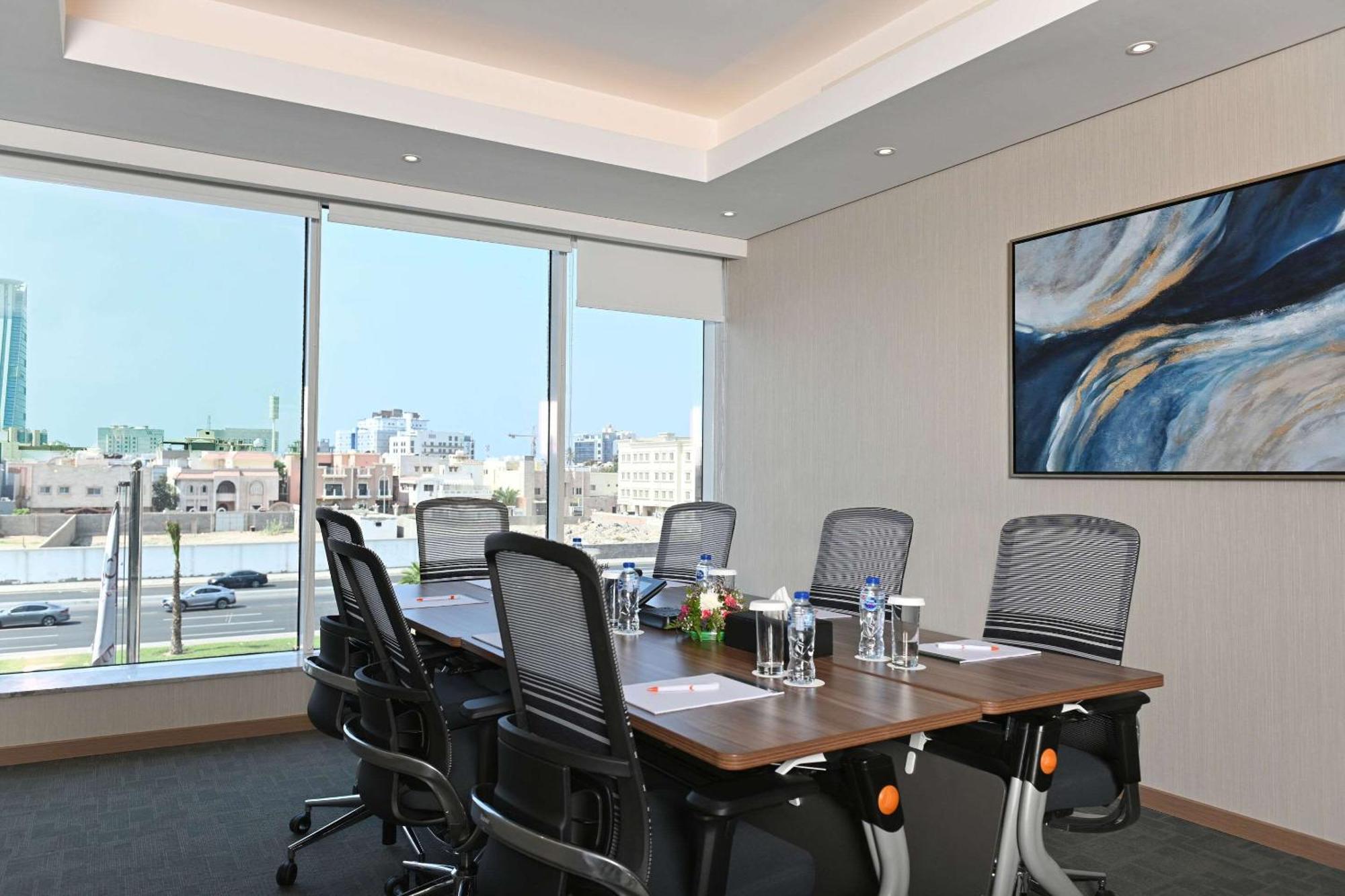 Comfort Hotel Jeddah King Road Buitenkant foto
