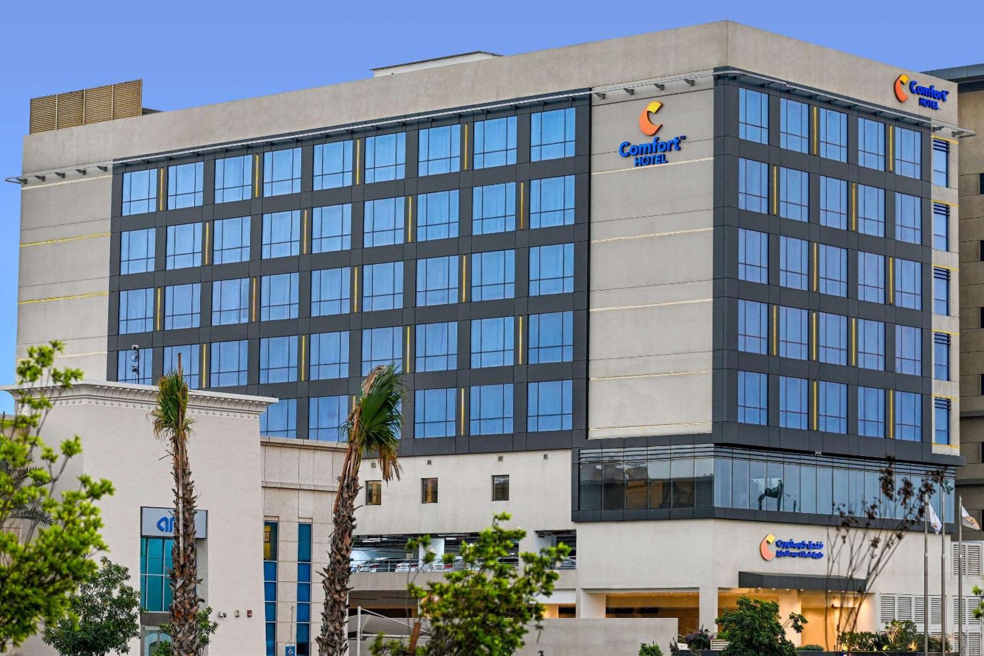 Comfort Hotel Jeddah King Road Buitenkant foto